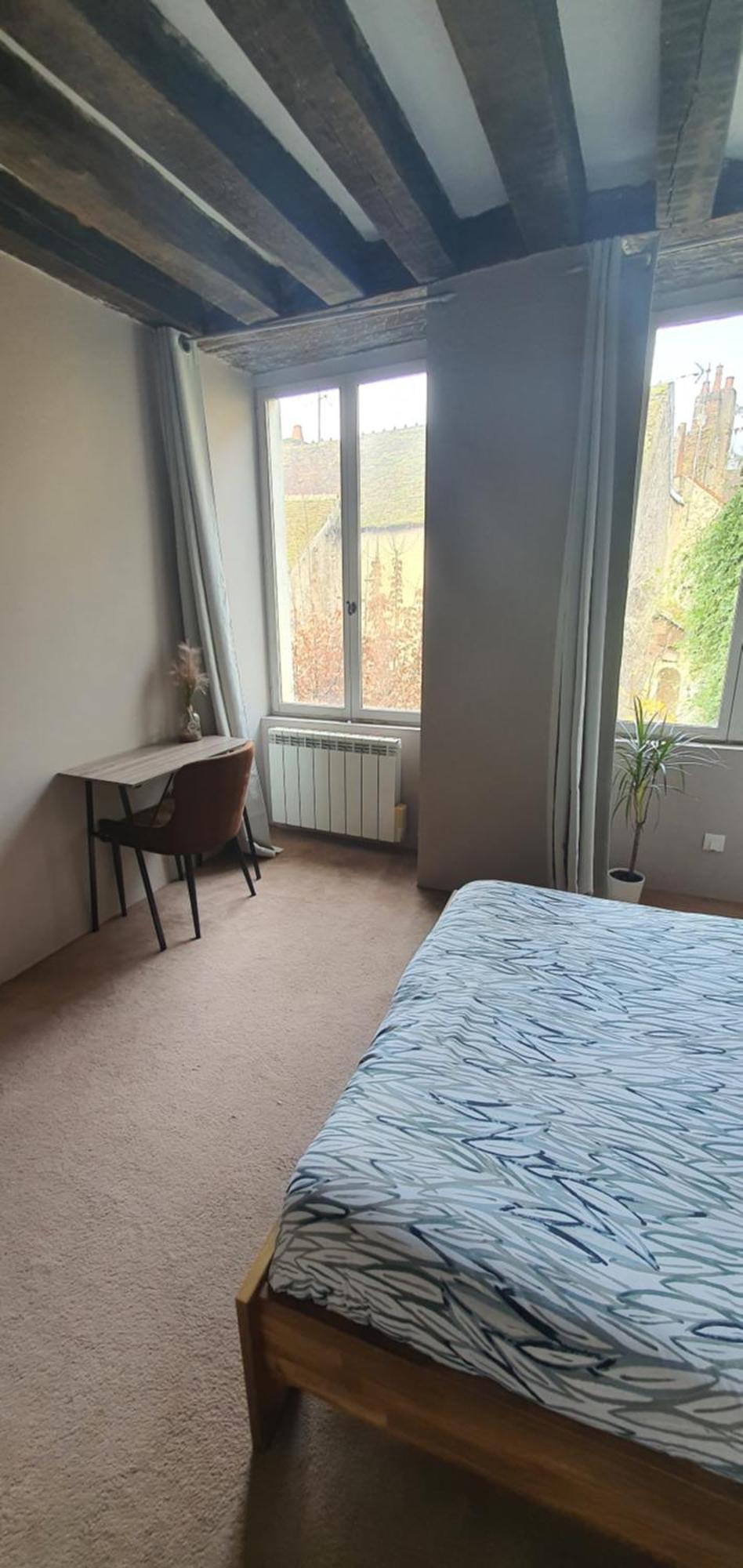 Chambre Avec Salle De Bain Ξενοδοχείο Donzy Εξωτερικό φωτογραφία